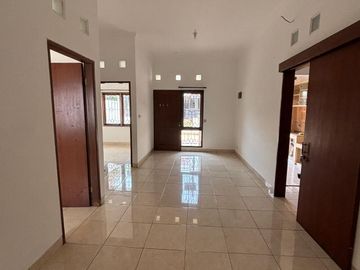 Dijual Rumah 1 Lantai SHM Hadap Selatan Di Melati Mas Residence