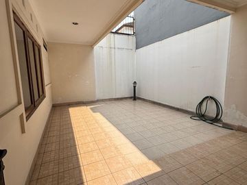 Dijual Rumah 1 Lantai SHM Hadap Selatan Di Melati Mas Residence
