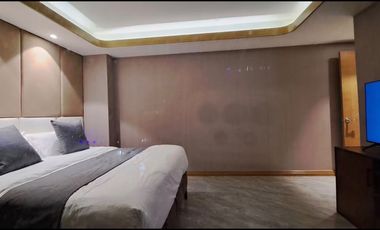BEAUTIFUL ONE BEDROOM UNIT AT ONE EUPHORIA NEAR WALKING STREET IN ANGELES CITY