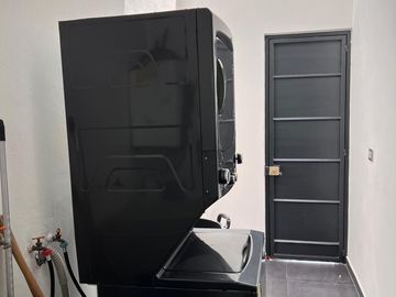 Casa en Venta Fracc. Paseo del Parque Tres Marías | 4 Recámaras | Terraza con Asador | Equipada Completa ✨