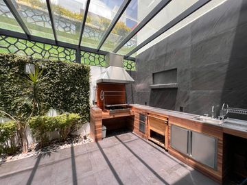 Casa en Venta Fracc. Paseo del Parque Tres Marías | 4 Recámaras | Terraza con Asador | Equipada Completa ✨