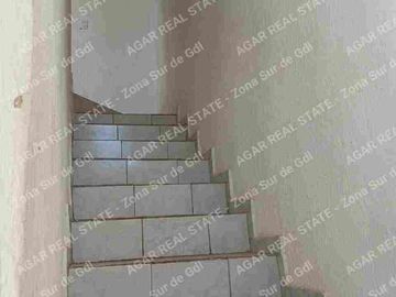 local comercial, con departamento en coto
