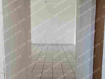 local comercial, con departamento en coto