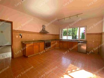 Casa Estilo colonial mexicano en Renta