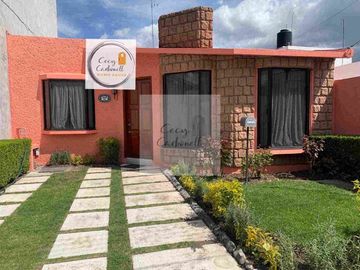 CASA EN RENTA PARQUE ESMERALDA