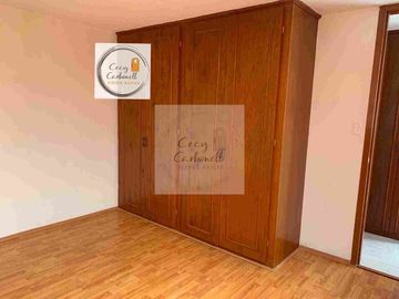 CASA EN RENTA PARQUE ESMERALDA
