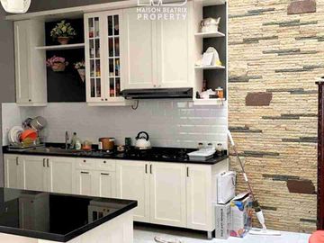 DIJUAL RUMAH BAGUS DAN TERAWAT , KENCANALOKA BSD