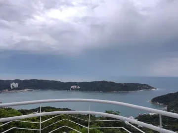 DEPARTAMENTO EN VENTA EN ACAPULCO CON VISTA AL MAR Y ALBERCA