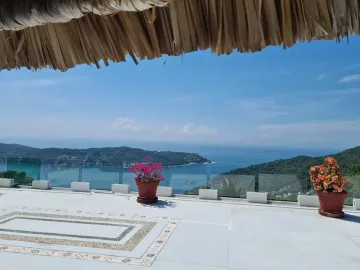 DEPARTAMENTO EN VENTA EN ACAPULCO CON VISTA AL MAR Y ALBERCA