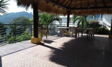 DEPARTAMENTO EN VENTA EN ACAPULCO CON VISTA AL MAR Y ALBERCA