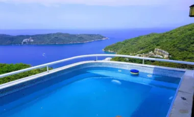 DEPARTAMENTO EN VENTA EN ACAPULCO CON VISTA AL MAR Y ALBERCA