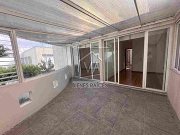 Venta de Casa con 3 habitaciones y seguridad en Metepec