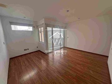 Venta de Casa con 3 habitaciones y seguridad en Metepec