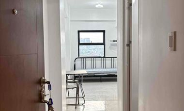 FOR RENT STUDIO UNIT AT COHO TAGUIG