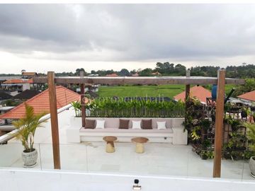 MODERN TROPICAL VILLA WITH RICEFIELD VIEW IN UBUD