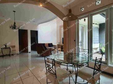 Disewakan Rumah Nyaman Hook Sayap Buah Batu