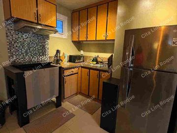 For Lease - 2-Bedrooms unit with balcony