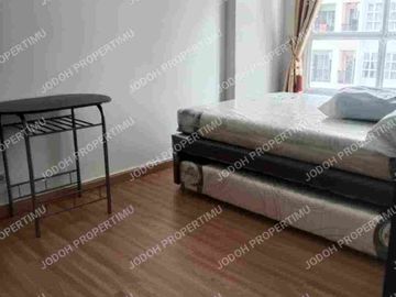 UNIT 1BR CANTIK SEMI FURNISH DI LOKASI STRATEGIS JANTUNG BSD