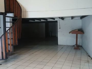 Ruko 2 Lantai Siap Pakai di Main Road Cibaduyut Raya Bandung Ref.05430