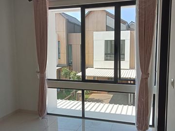 Disewa Rumah Fedora Park Suvarna Sutera Semifurnished Siap Huni