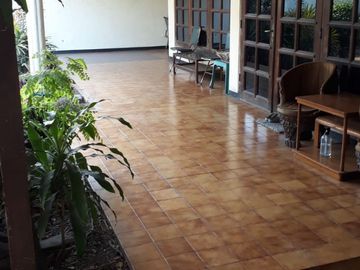 Dijual rumah di kutai surabaya (KT)