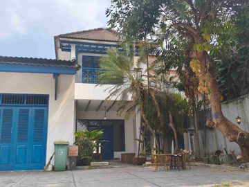 Villa Andara dengan Swimming Pool