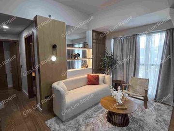 For Lease - 2-Bedrooms unit