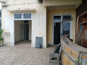 Rumah Mewah 2 Lantai Samping Rumah Dinas Wali Kota Semarang