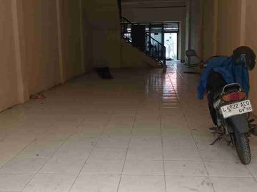 Dijual & Disewakan Ruko Siap Pakai Nol Jalan Raya Di Raya Manyar