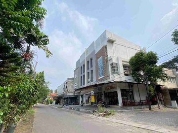 Ruko Dukuh Kupang, Surabaya Barat