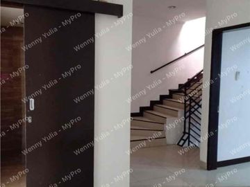 Dijual Rumah di Greenville Cluster Bagus