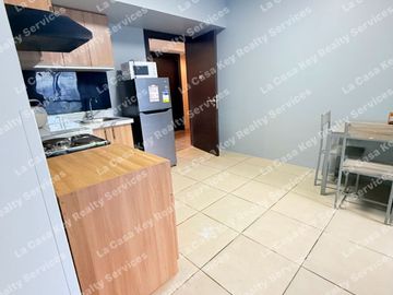 For Sale Two (2) Bedroom with parking in BGC, Avida 34th St. near Uptown Mall
