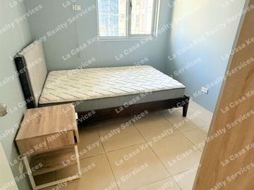 For Sale Two (2) Bedroom with parking in BGC, Avida 34th St. near Uptown Mall