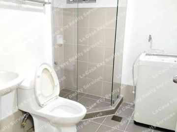 For Sale Two (2) Bedroom with parking in BGC, Avida 34th St. near Uptown Mall