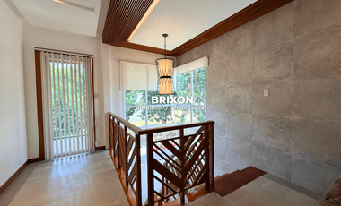 Modern Tropical Elegance House with Private Dipping Pool in Angeles City