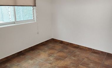 VENTA de Casa en Juriquilla, Querétaro, Real de Juriquilla enfrente del Colegio Roots $4,000,000 MXN