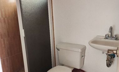 VENTA de Casa en Juriquilla, Querétaro, Real de Juriquilla enfrente del Colegio Roots $4,000,000 MXN