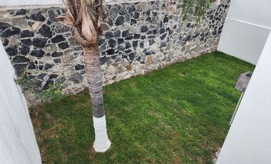 VENTA de Casa en Juriquilla, Querétaro, Real de Juriquilla enfrente del Colegio Roots $4,000,000 MXN