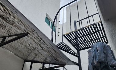 VENTA de Casa en Juriquilla, Querétaro, Real de Juriquilla enfrente del Colegio Roots $4,000,000 MXN