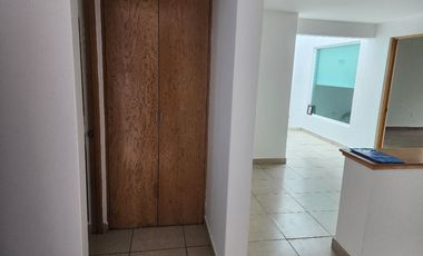 VENTA de Casa en Juriquilla, Querétaro, Real de Juriquilla enfrente del Colegio Roots $4,000,000 MXN