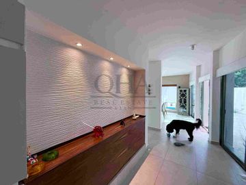 se vende o renta casa en cumbres Cancún