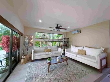 se vende o renta casa en cumbres Cancún