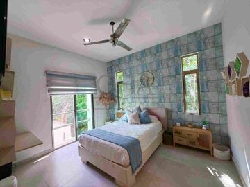 se vende o renta casa en cumbres Cancún