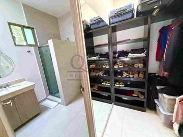 se vende o renta casa en cumbres Cancún