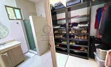 se vende o renta casa en cumbres Cancún