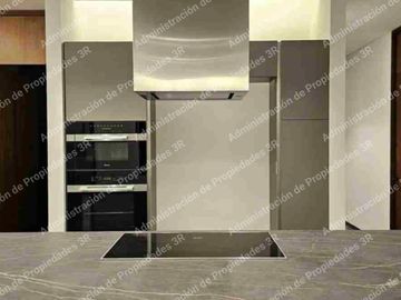Exclusividad y Sofisticación en la Cúspide de la Zona Diamante: Torre 4000, West Point