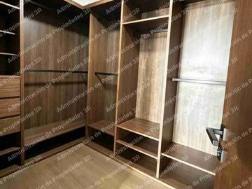 Exclusividad y Sofisticación en la Cúspide de la Zona Diamante: Torre 4000, West Point