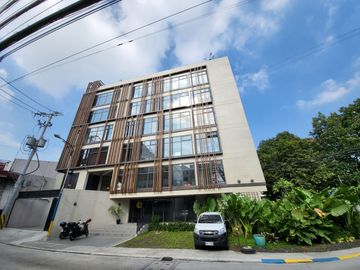 FOR LEASE AND FOR SALE OFFICE BUILDING IN MANDALUYONG CITY 6 STOREY FULLY FURNISHED 1,067 SQM. 10 CAR PARKING PHP 127,000,000 || PHP 688,000