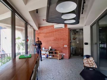 FOR LEASE AND FOR SALE OFFICE BUILDING IN MANDALUYONG CITY 6 STOREY FULLY FURNISHED 1,067 SQM. 10 CAR PARKING PHP 127,000,000 || PHP 688,000