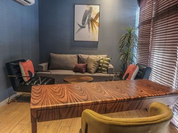 FOR LEASE AND FOR SALE OFFICE BUILDING IN MANDALUYONG CITY 6 STOREY FULLY FURNISHED 1,067 SQM. 10 CAR PARKING PHP 127,000,000 || PHP 688,000